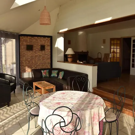 Casa vacanze Normandy With Bay Views Courtils