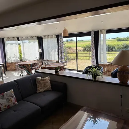 Normandy With Bay Views *